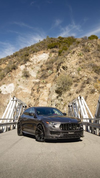 Мазерати Леванте