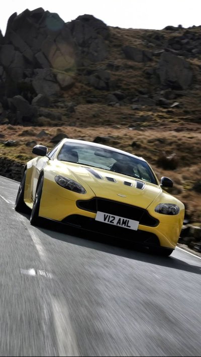Aston martin vantage