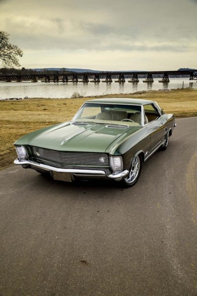 Buick Riviera 1964