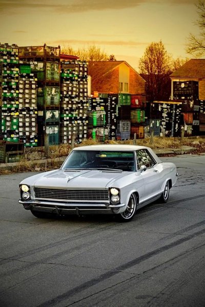 Buick Riviera 1965
