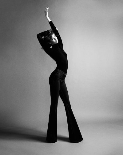 Изящные позы