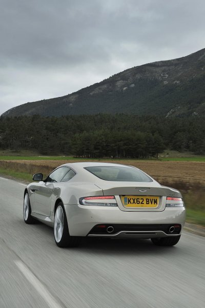 Aston Martin db9