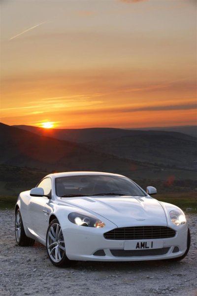 Aston Martin db9 2010
