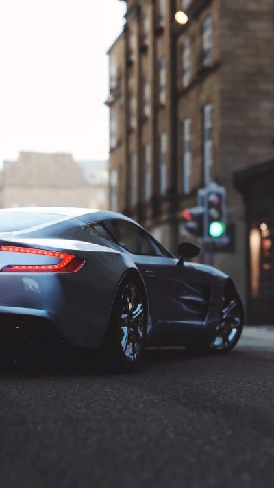 Aston Martin one-77