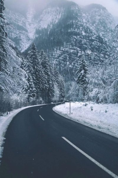 Трасса в снегу