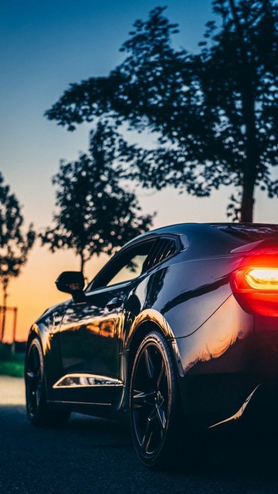 Шевроле Камаро на закате