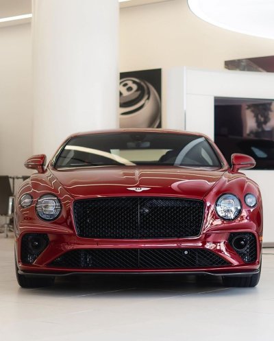 Бентли Континенталь gt 2020