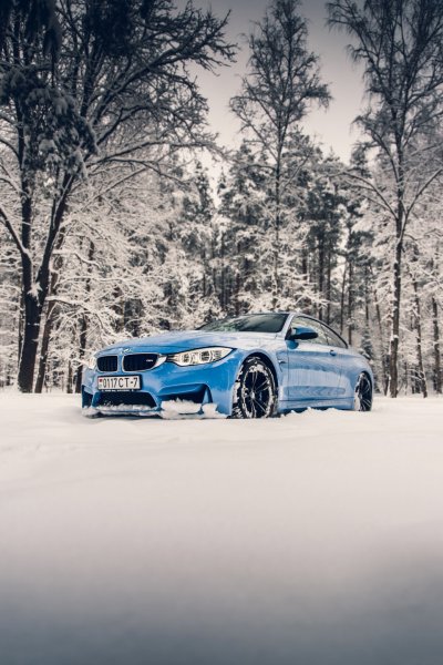 БМВ зима