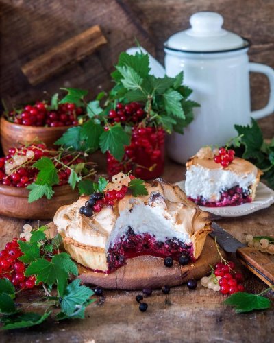 Чаепитие с тортом