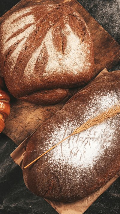 Хлеб на столе