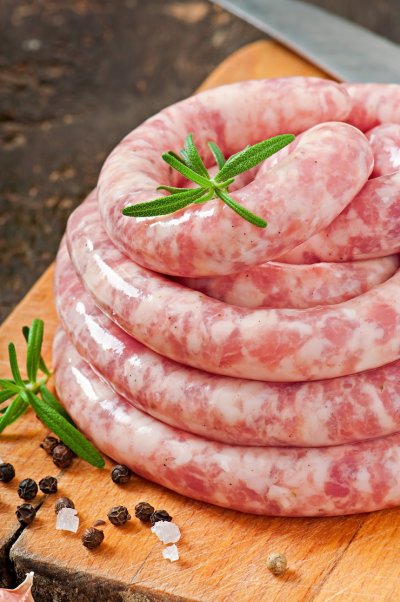 Колбаски сырые