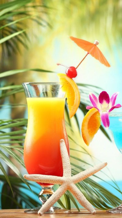 Тропический коктейль