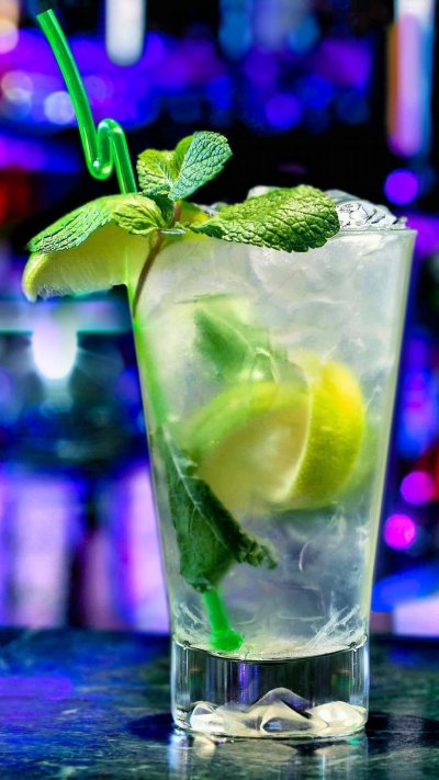 Красивые коктейли