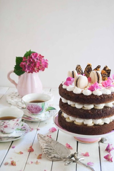 Много тортов