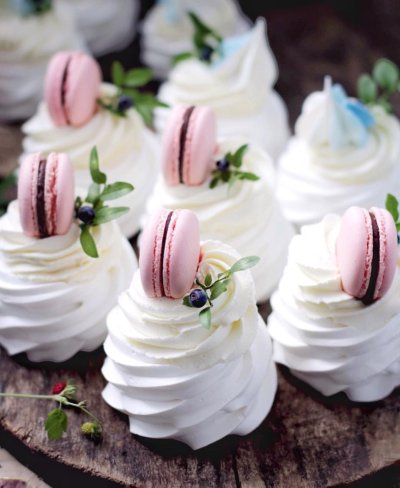 Пирожное безе Павлова