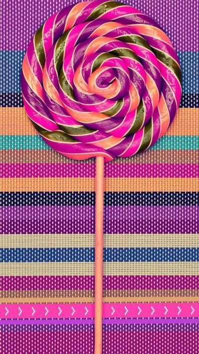 Леденцы зелёные фиолетовые