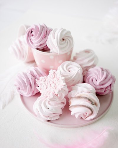 Зефир бело розовый меренга