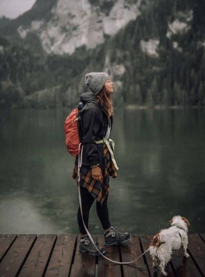 Путешественник в горах