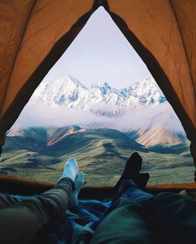 Красивый вид из палатки