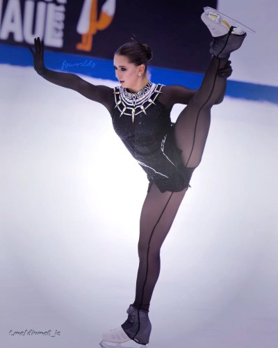 Камила Валиева