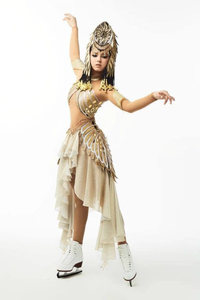 Камилла Валиева в шоу Шахерезада