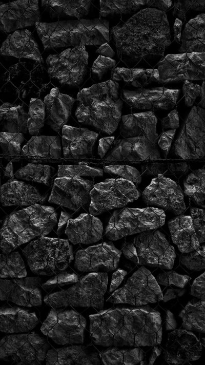 Темный камень