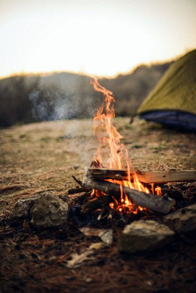 Костер на природе