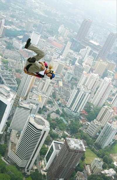 Base jumping