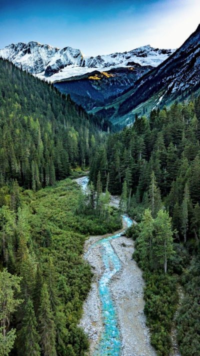 Озеро Морейн в Канаде