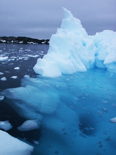 Айсберги в Арктике