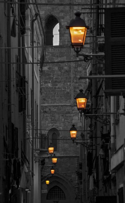 Уличный фонарь